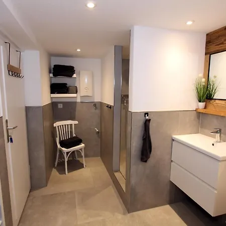 Charlotte Semesterbostad *